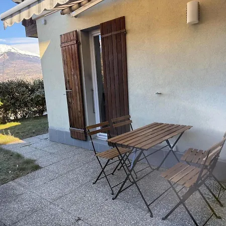 Entier Avec Terrasse Et Jardin * Sion