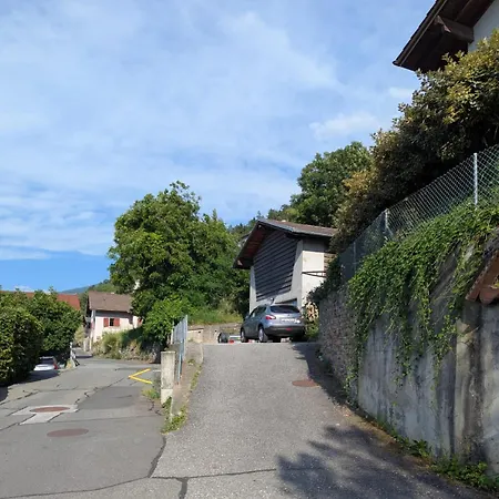 Entier Avec Terrasse Et Jardin Lägenhet *